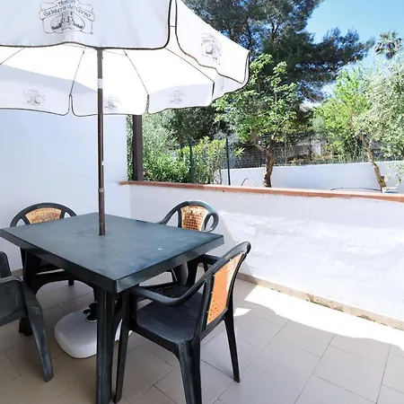 Casa Mare Maria Holiday home *